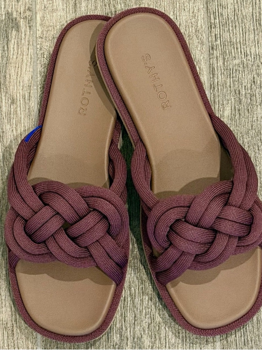 NEW Rothy’s Summer Sandal in Blackberry